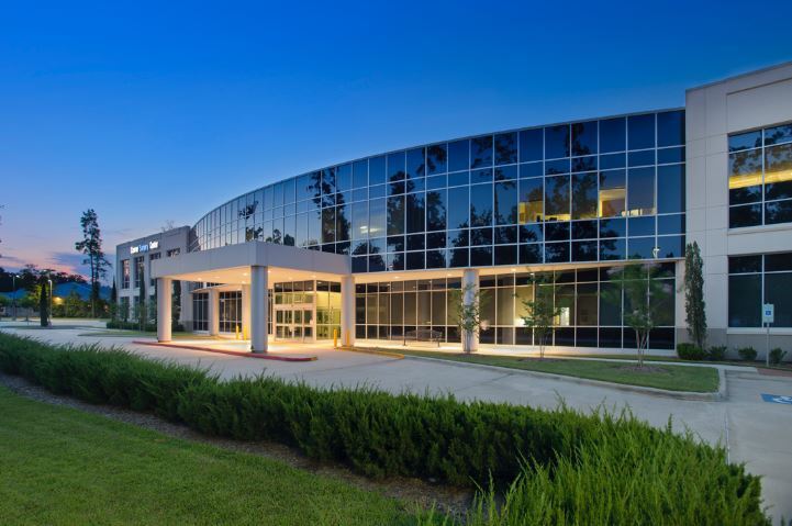 1501 River Pointe Dr, Conroe, TX à louer - Photo de l’immeuble – Image 1 sur 1