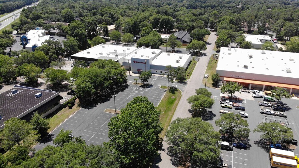 7001 NW 4th Blvd, Gainesville, FL à louer - Photo de l’immeuble – Image 2 sur 7