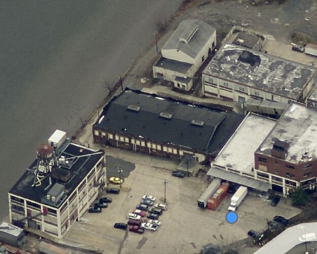 29-43 Riverside Ave, Newark, NJ à louer Photo principale– Image 1 sur 2