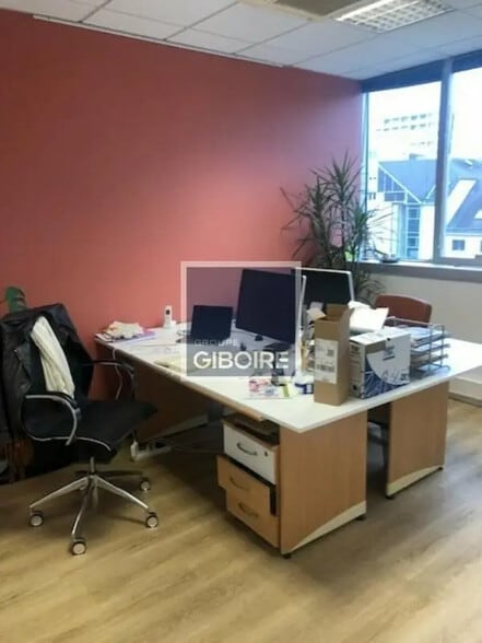 Bureau dans Rennes à louer - Photo de l’immeuble – Image 3 sur 4