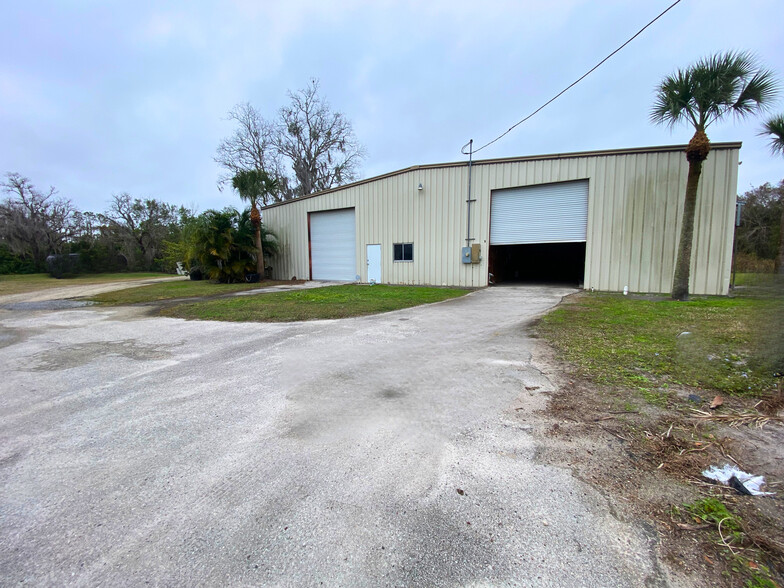 1051 Van Arsdale St, Oviedo, FL à vendre - Photo de l’immeuble – Image 2 sur 8