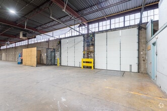 25 Tangiers Rd, Toronto, ON à louer Photo intérieure– Image 1 sur 26