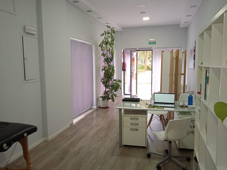 Local commercial dans Cáceres à vendre - Photo de l’immeuble – Image 1 sur 5