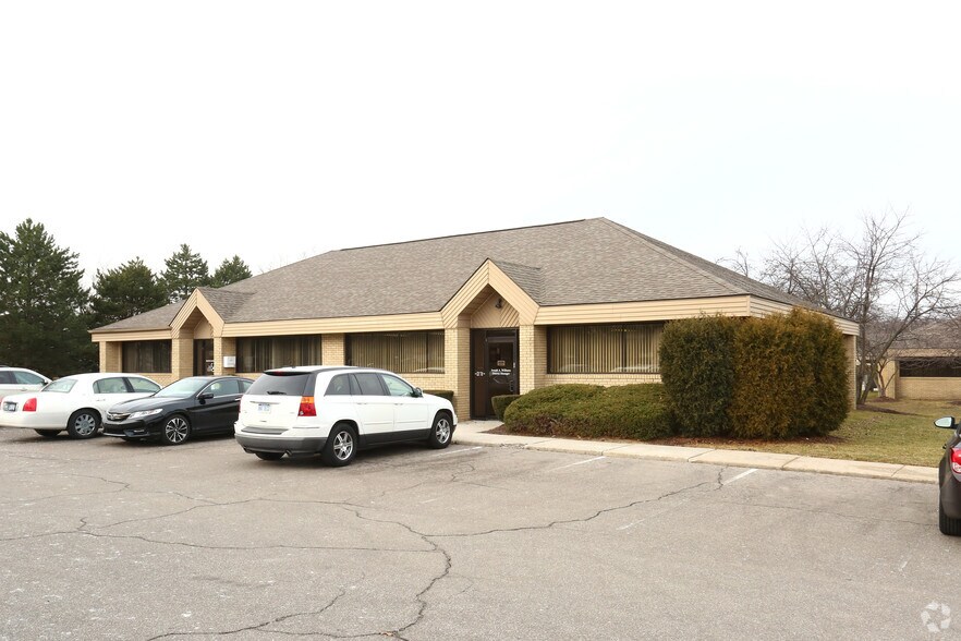 35150 Nankin Blvd, Westland, MI à vendre - Photo de l’immeuble – Image 3 sur 8