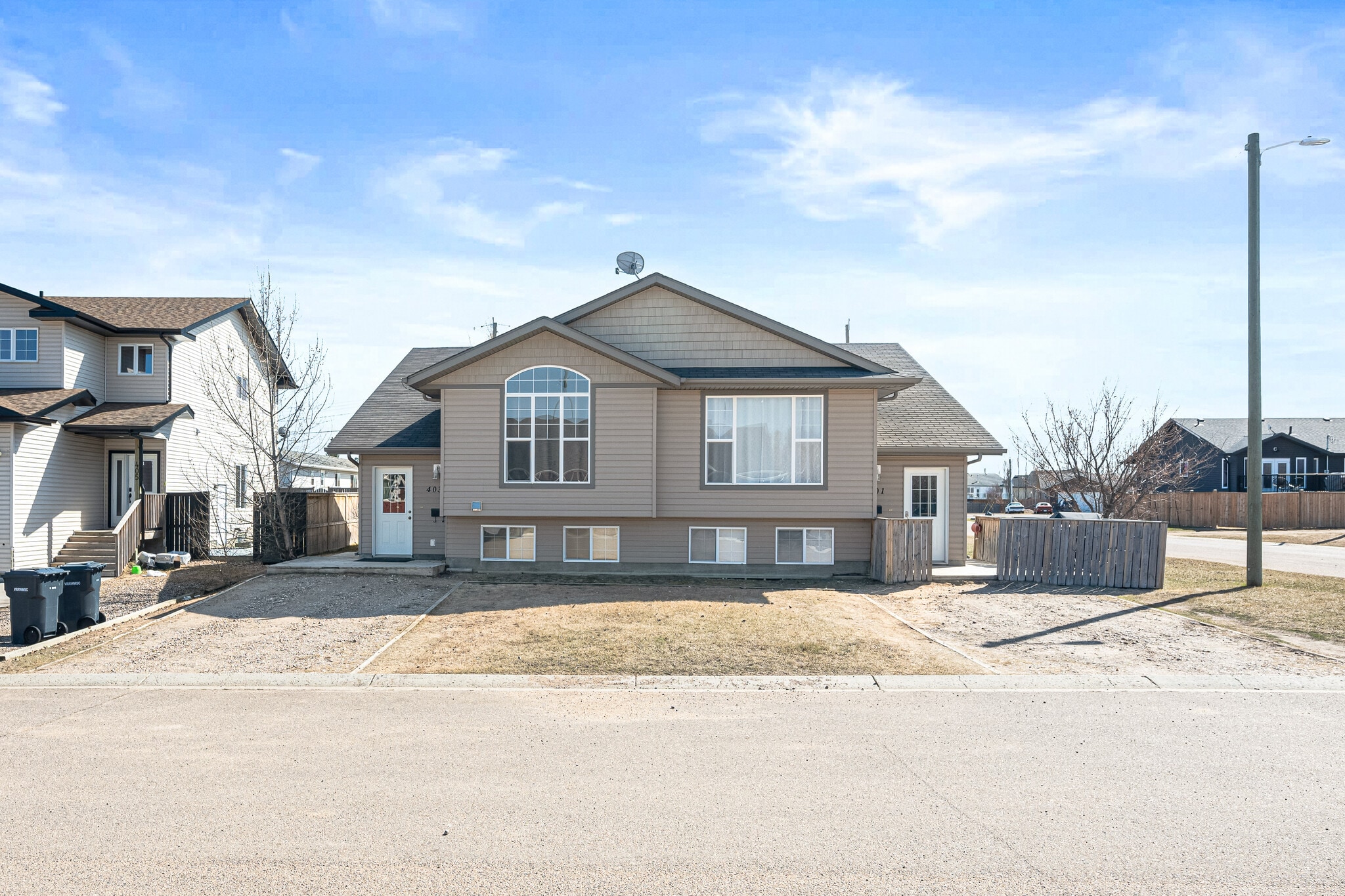 401 & 403 6 St, Marwayne, AB à vendre Photo de l’immeuble– Image 1 sur 27