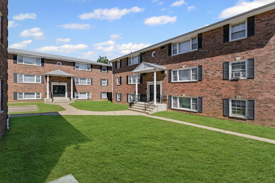 552 S Church St, Decatur, IL à vendre - Photo de l’immeuble – Image 3 sur 7