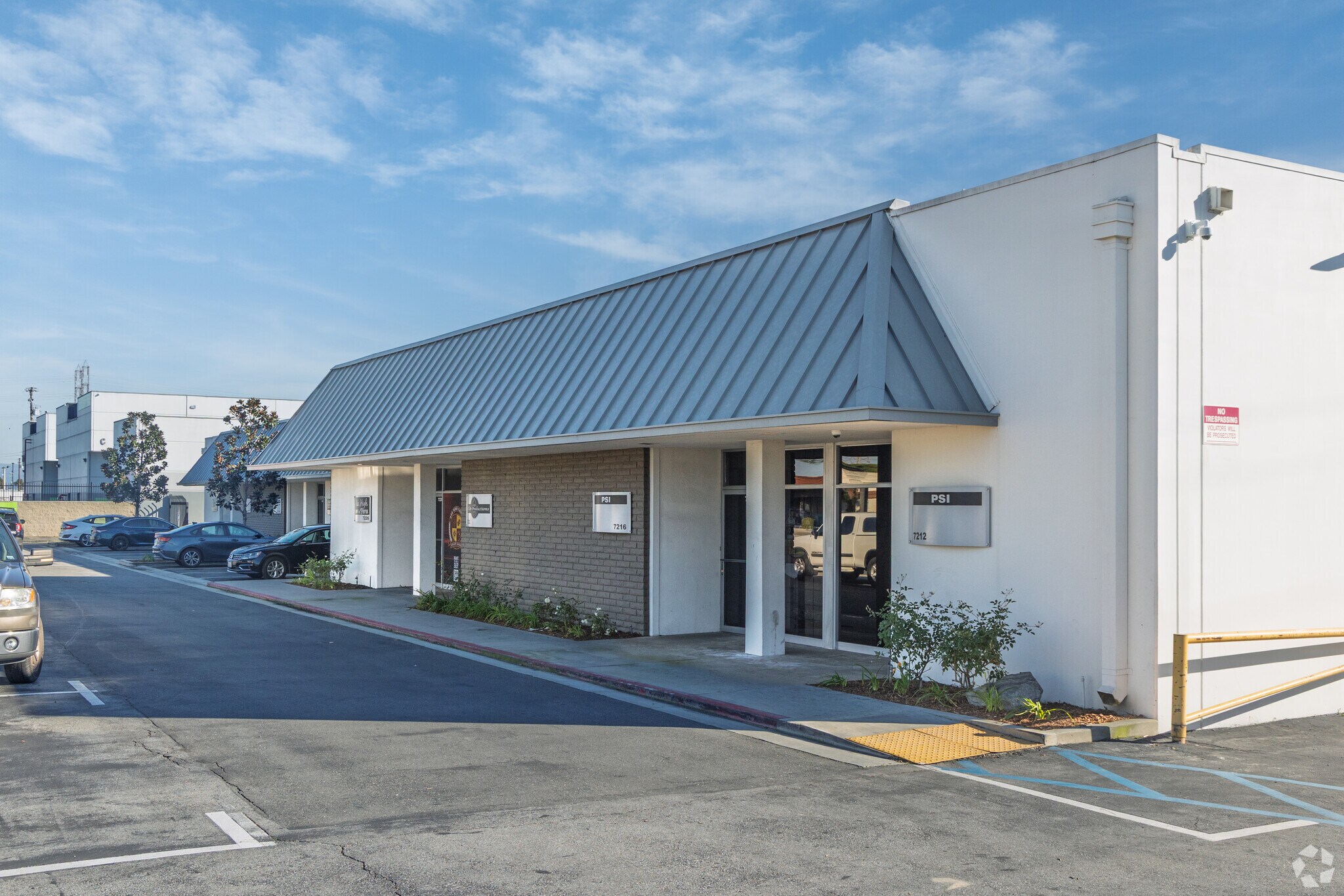 7212-7256 Garden Grove Blvd, Westminster, CA à louer Photo de l’immeuble– Image 1 sur 9