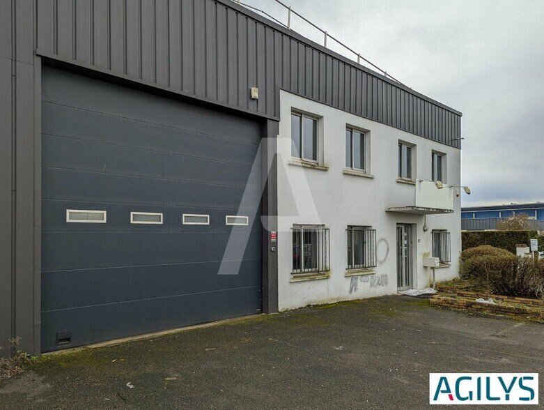 22 Rue Gustave Eiffel / Denis Papin, Saint Michel Sur Orge à louer - Photo de l’immeuble – Image 2 sur 9