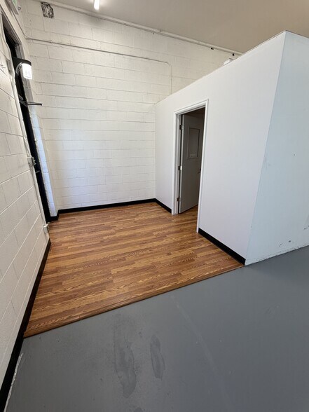 1115 Colorado Ave, Longmont, CO à louer - Photo de l’immeuble – Image 3 sur 4
