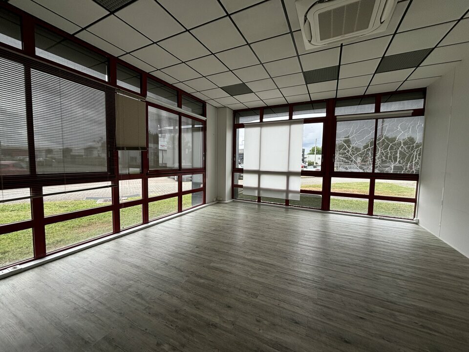 Bureau dans Mérignac à louer Photo intérieure– Image 1 sur 6