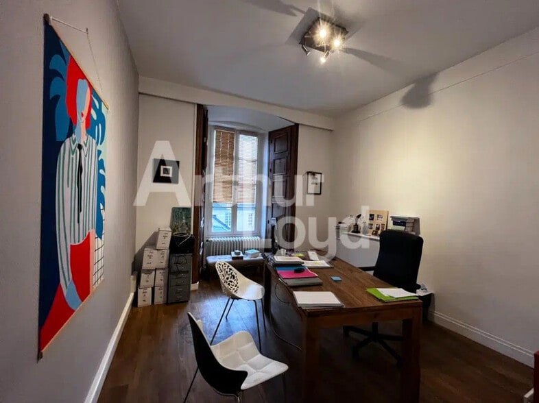 Local commercial dans Caen à louer - Photo intérieure – Image 3 sur 5