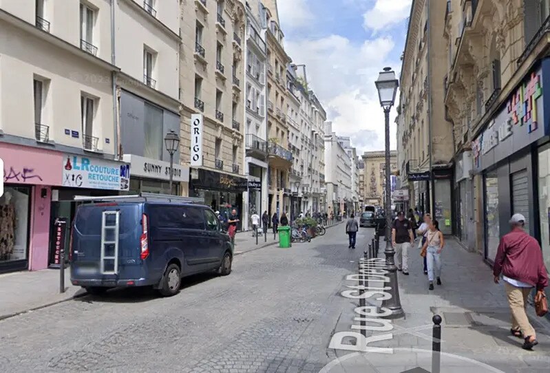Local commercial dans Paris à louer - Photo de l’immeuble – Image 2 sur 3