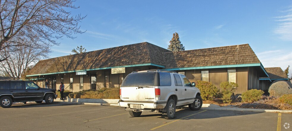 617 S 48th Ave, Yakima, WA à louer - Photo principale – Image 1 sur 2