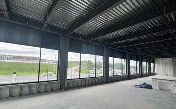 12800 Lebanon Road, Mount Juliet, TN à louer Photo intérieure– Image 2 sur 2