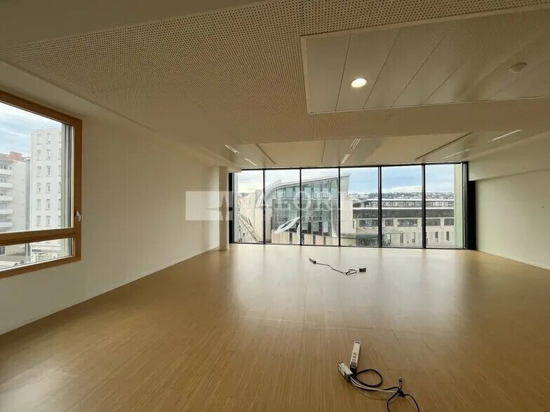 259-261 Avenue Jean Jaurès, Lyon à louer - Photo intérieure – Image 3 sur 15
