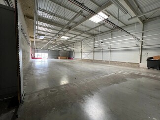 Plus de détails pour 12 Rue Joannes Brochet, Reims - Local commercial à louer