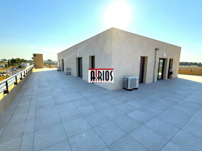 Plus de détails pour Bureau à louer