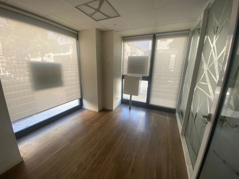 40 Rue Emile Zola, Marseille à louer - Photo de l’immeuble – Image 3 sur 9