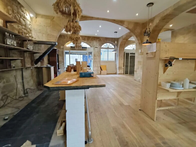 Local commercial dans Bordeaux à louer - Photo intérieure – Image 2 sur 2