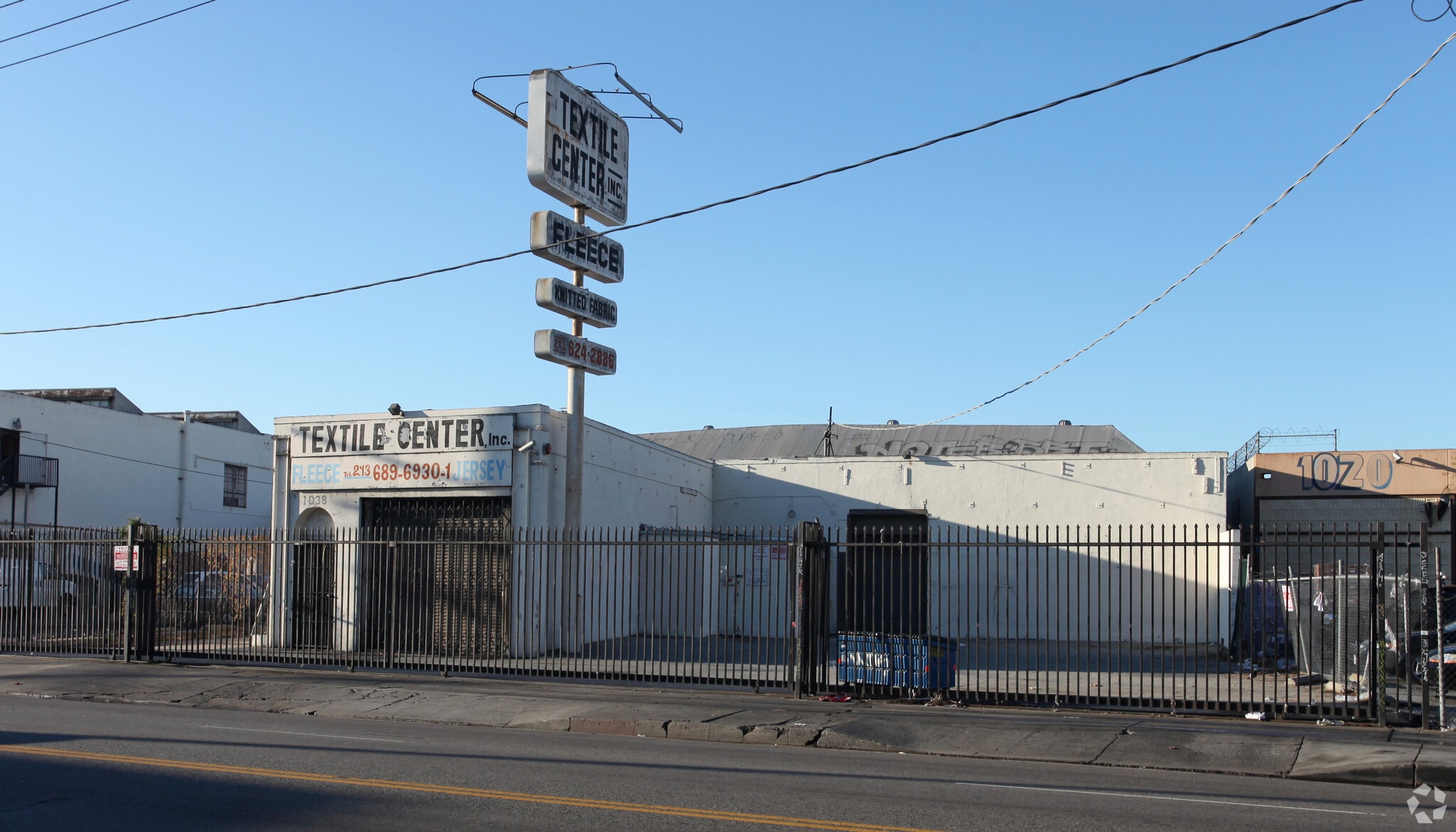 1038 E Olympic Blvd, Los Angeles, CA à vendre Photo principale– Image 1 sur 6