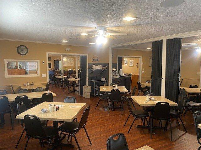 1513 Pamplico Hwy, Florence, SC à vendre - Photo intérieure – Image 3 sur 7