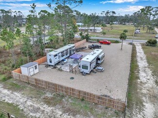 Plus de détails pour 516 2nd NW st, Steinhatchee, FL - Spécialisé à vendre