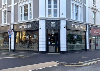 Plus de détails pour 62 Queen St, Newton Abbot - Local commercial à louer