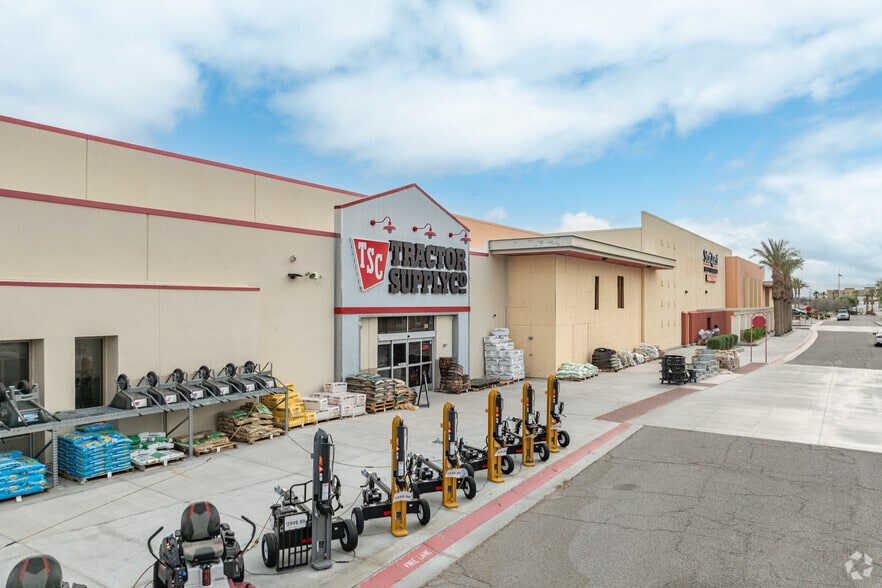 42625 Jackson St, Indio, CA à louer - Photo principale – Image 1 sur 8