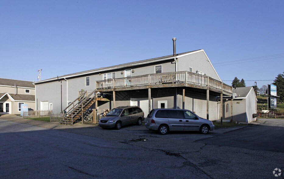 1224 Wayne Ave, Indiana, PA à louer - Photo de l’immeuble – Image 2 sur 2