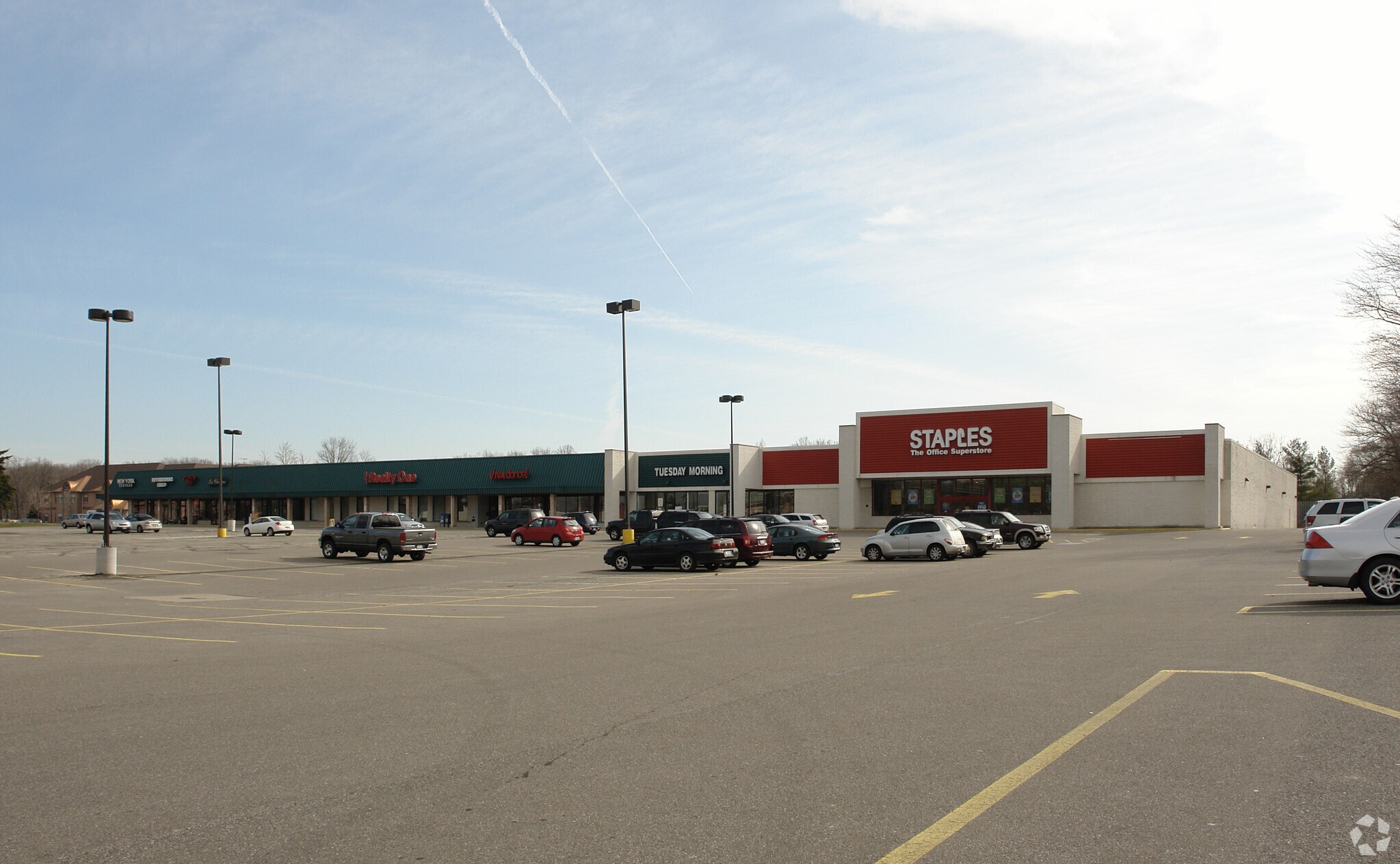 12201-12421 Pearl Rd, Strongsville, OH à louer Photo principale– Image 1 sur 7