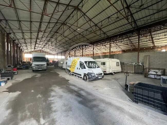 Plus de détails pour Industriel/Logistique à louer