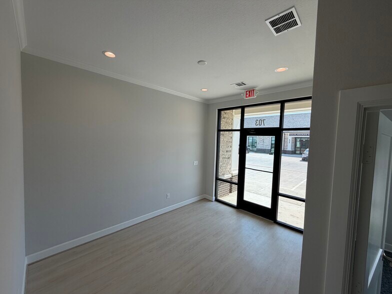 2120 Prairie Dr, Prosper, TX à louer - Photo de l’immeuble – Image 3 sur 7