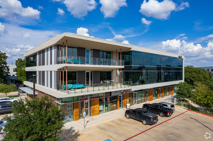 2330 S Lamar Blvd, Austin, TX à louer - Photo de l’immeuble – Image 1 sur 5