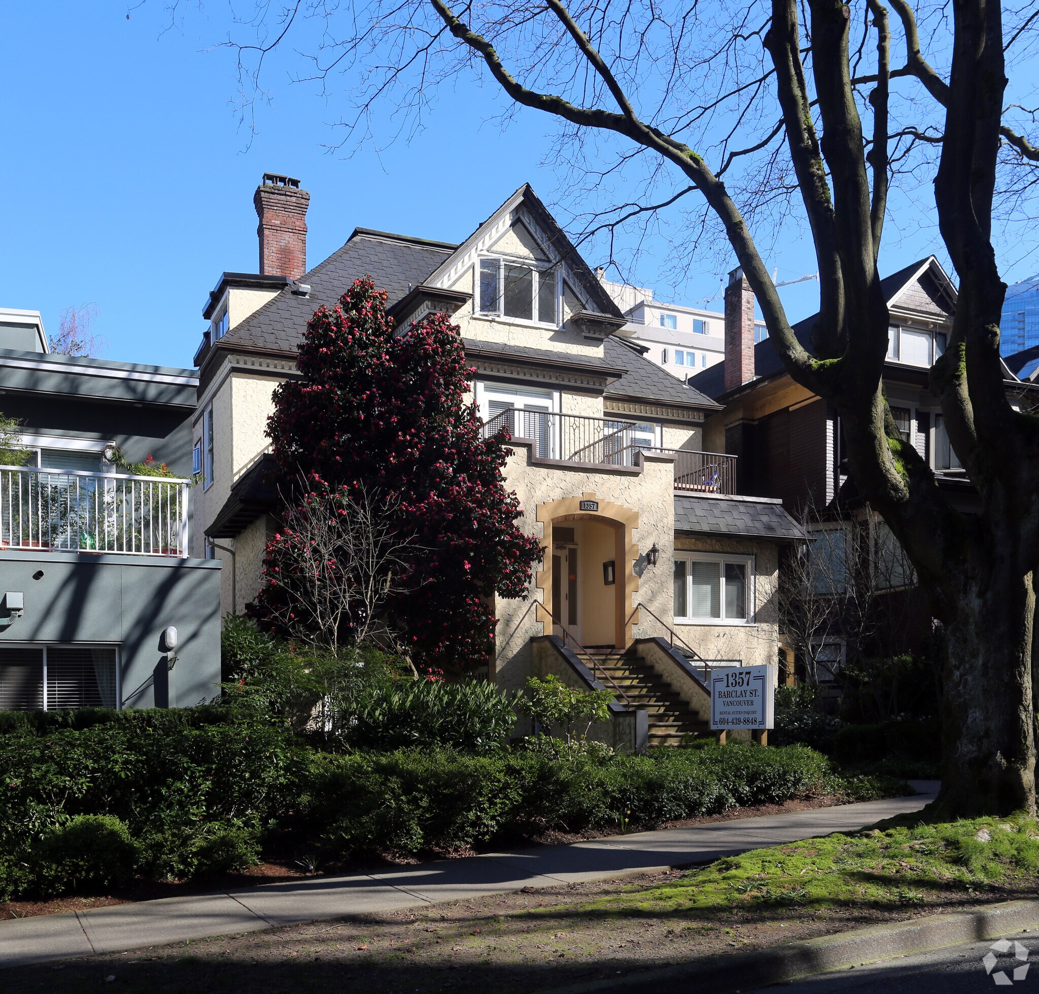 1357 Barclay St, Vancouver, BC à vendre Photo principale– Image 1 sur 11