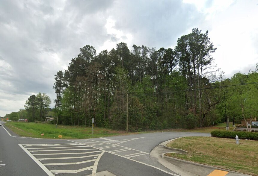 3030 Jim Owens Rd NW, Kennesaw, GA à vendre - Photo de l’immeuble – Image 2 sur 6