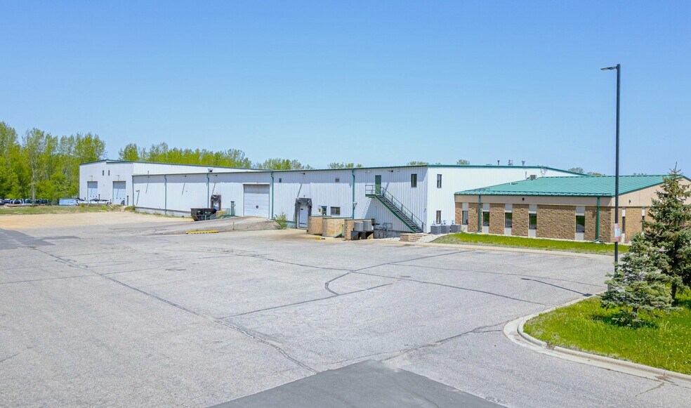 1800 Riverview Dr, Northfield, MN à vendre - Photo de l’immeuble – Image 2 sur 183