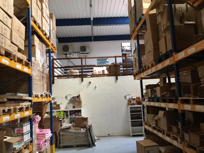 Industriel/Logistique dans Bonneuil-sur-Marne à louer - Photo de l’immeuble – Image 2 sur 5