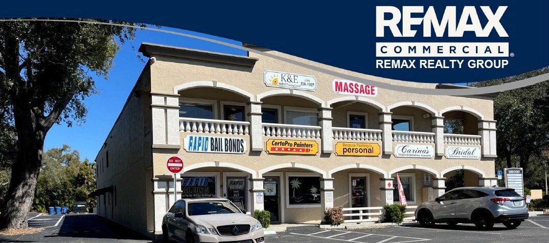 1469 Colonial Blvd, Fort Myers, FL à louer Photo principale– Image 1 sur 12