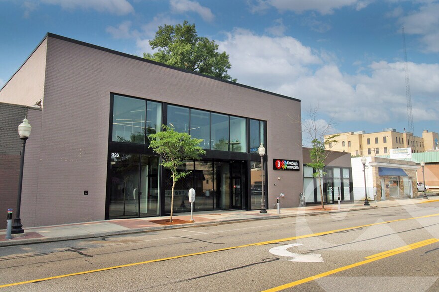 326 E 4th St, Royal Oak, MI à louer - Photo de l’immeuble – Image 1 sur 2