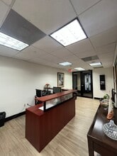 2665 S Bayshore Dr, Coconut Grove, FL à louer Photo intérieure– Image 2 sur 8