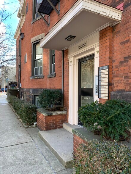 201 S Craig St, Pittsburgh, PA à louer - Photo de l’immeuble – Image 3 sur 15