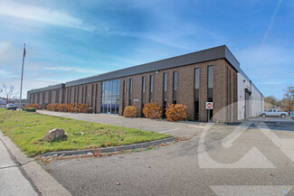 Plus de détails pour 12147-12163 Globe St, Livonia, MI - Industriel/Logistique à vendre