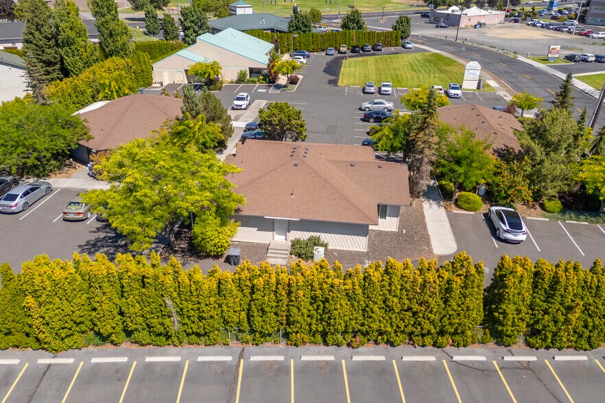 830 Sharon Ave E, Moses Lake, WA à vendre - Aérien – Image 3 sur 59