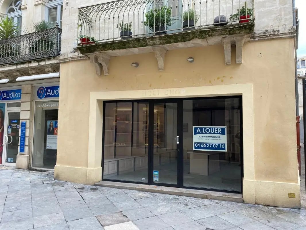 13 Rue Régale, Nîmes à louer Photo de l’immeuble– Image 1 sur 6