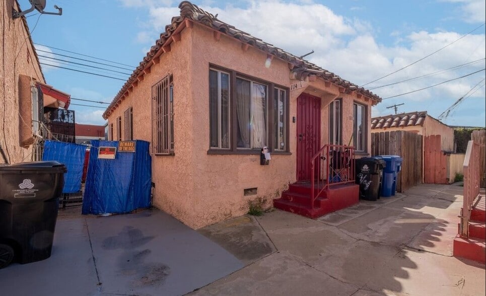 114 W 110th St, Los Angeles, CA à vendre - Photo de l’immeuble – Image 2 sur 13