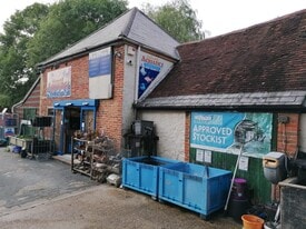 Hunnyhill Aquatics - Local commercial