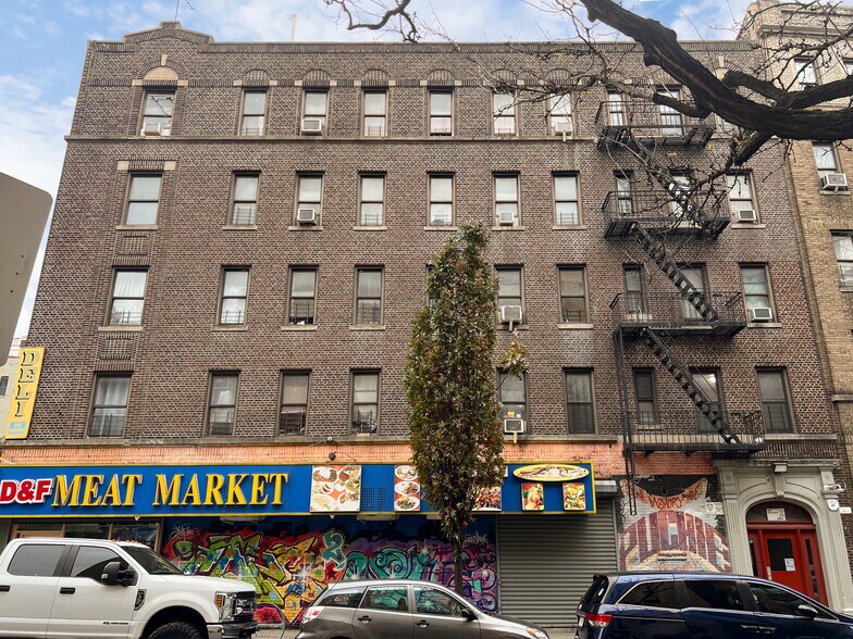67-83 E 184th St, Bronx, NY à vendre - Photo de l’immeuble – Image 3 sur 8