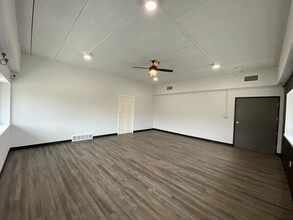 200 Patrick Ave, White, SD à louer Photo intérieure– Image 1 sur 2