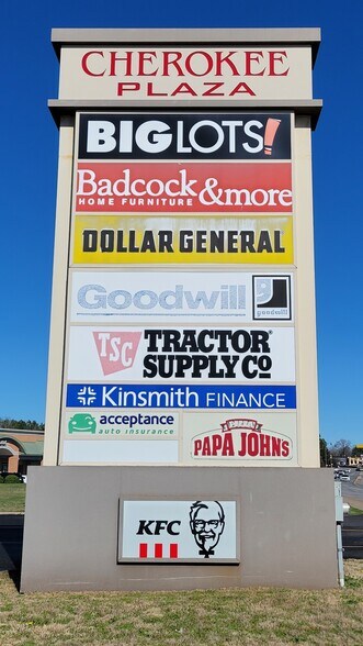 1301-1349 W Floyd Baker Blvd, Gaffney, SC à louer - Photo de l’immeuble – Image 3 sur 33