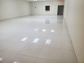 7355-7605 W Sample Rd, Coral Springs, FL à louer Photo de l’immeuble– Image 1 sur 4